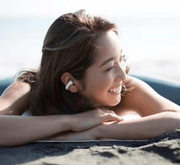 🔥🔥Clip-on bone conduction sports Bluetooth earphones😍